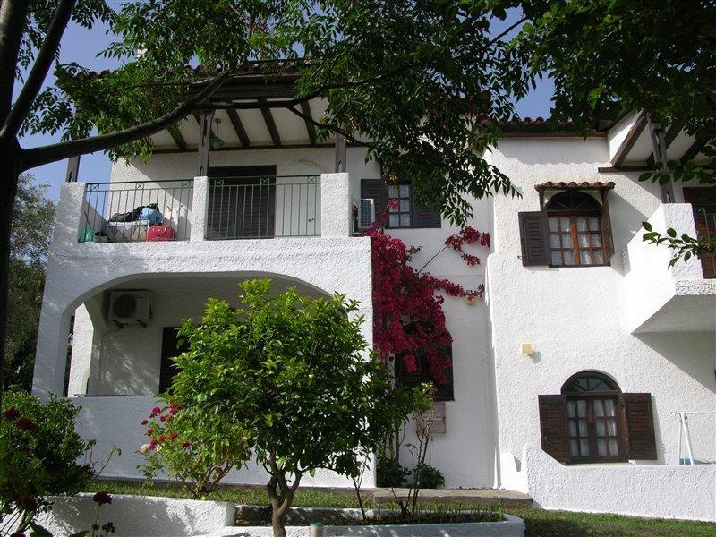 Katerina Apartments Troulos Exterior foto